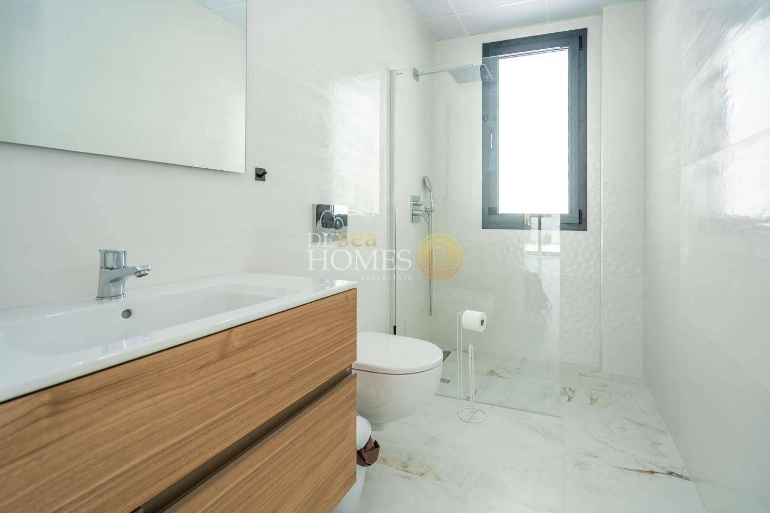 3 sovrum Villa till salu i Nerja med pool garage - 865 000 € (Ref: 9720769)