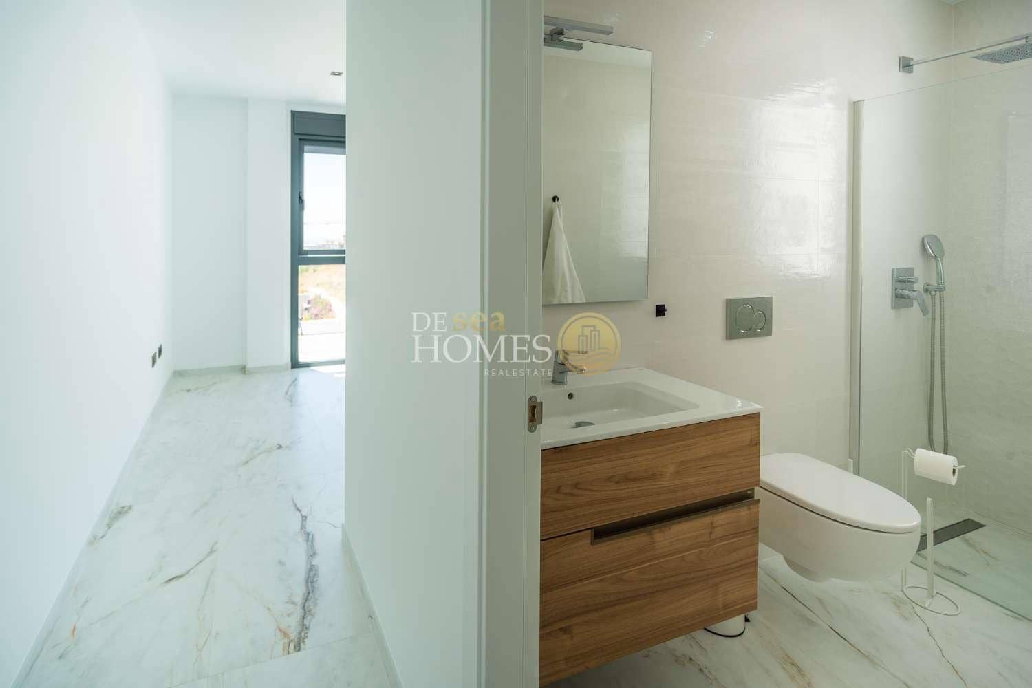 3 sovrum Villa till salu i Nerja med pool garage - 865 000 € (Ref: 9720769)