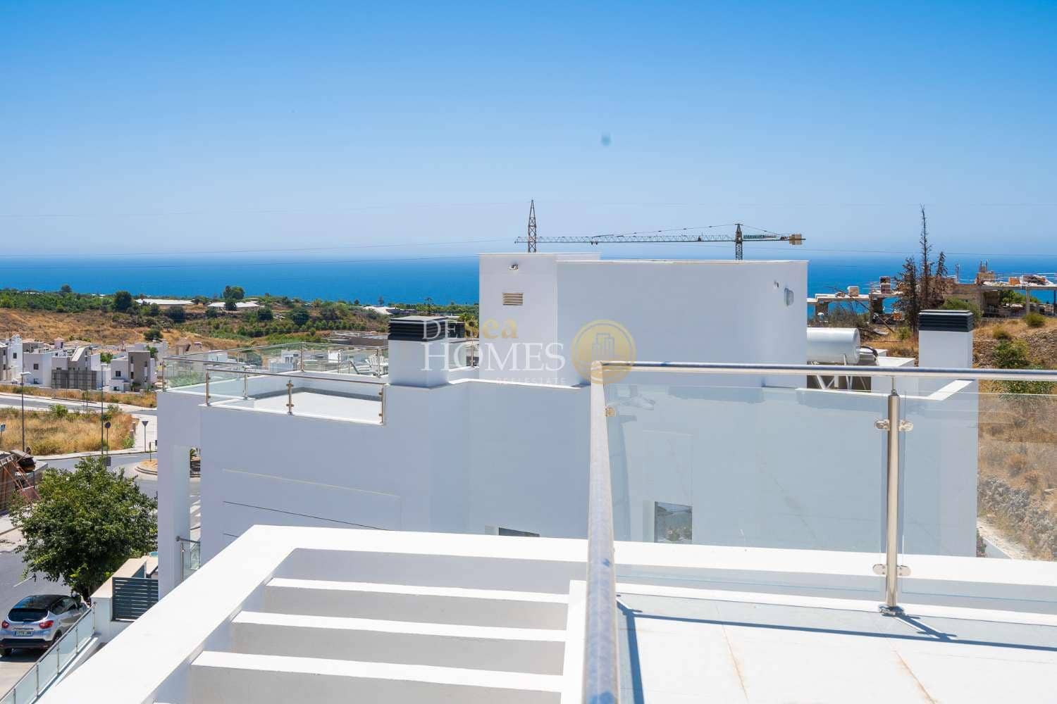 3 sovrum Villa till salu i Nerja med pool garage - 865 000 € (Ref: 9720769)