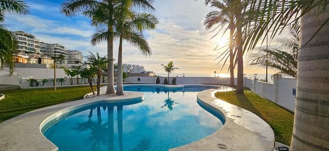 2 soverom Leilighet til salgs i El Peñoncillo, Torrox med svømmebasseng - € 326 000 (Ref: 9821618)