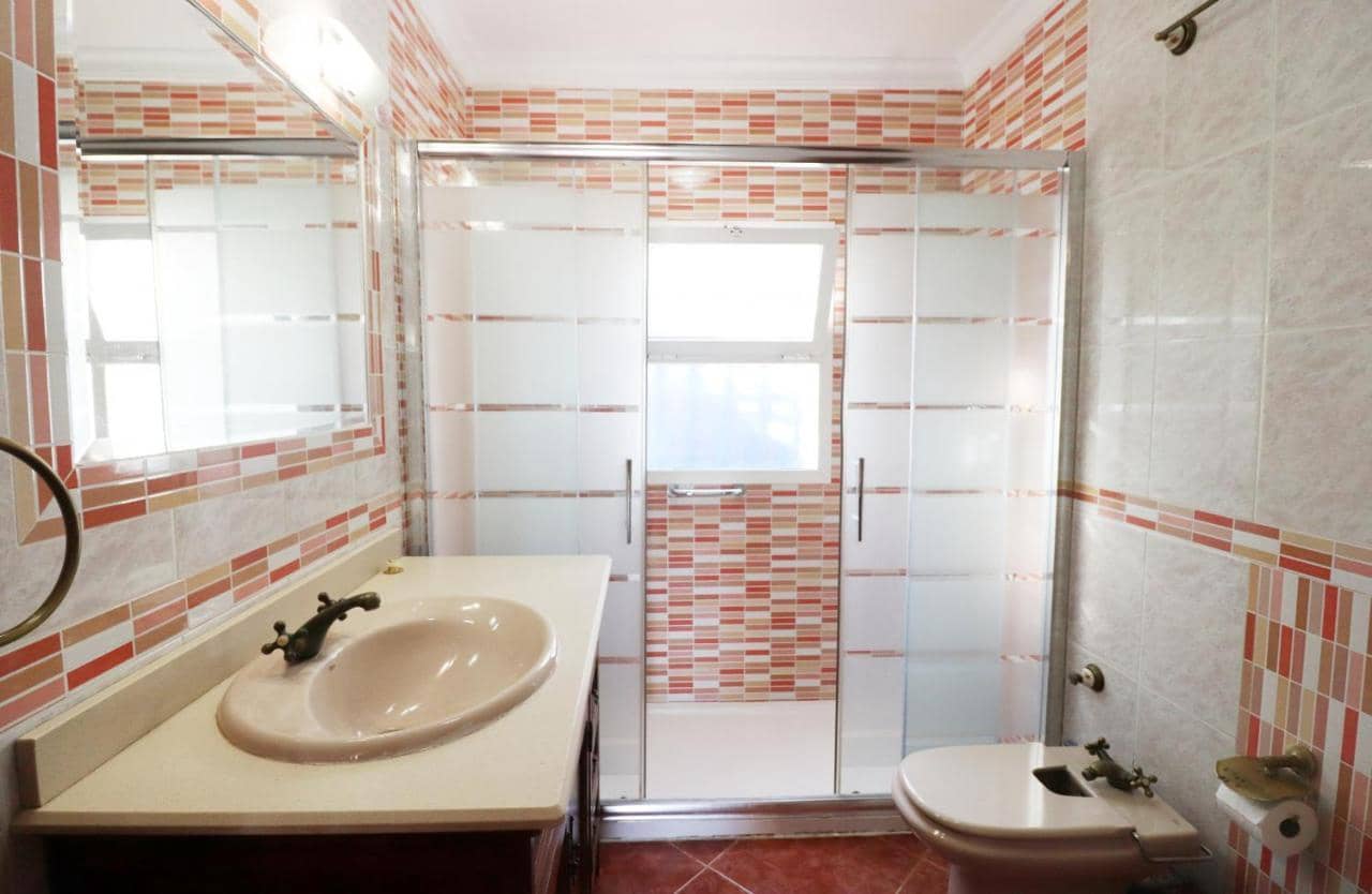 3 Zimmer Villa zu verkaufen in Nerja mit Pool Garage - 399.000 € (Ref: 9824091)