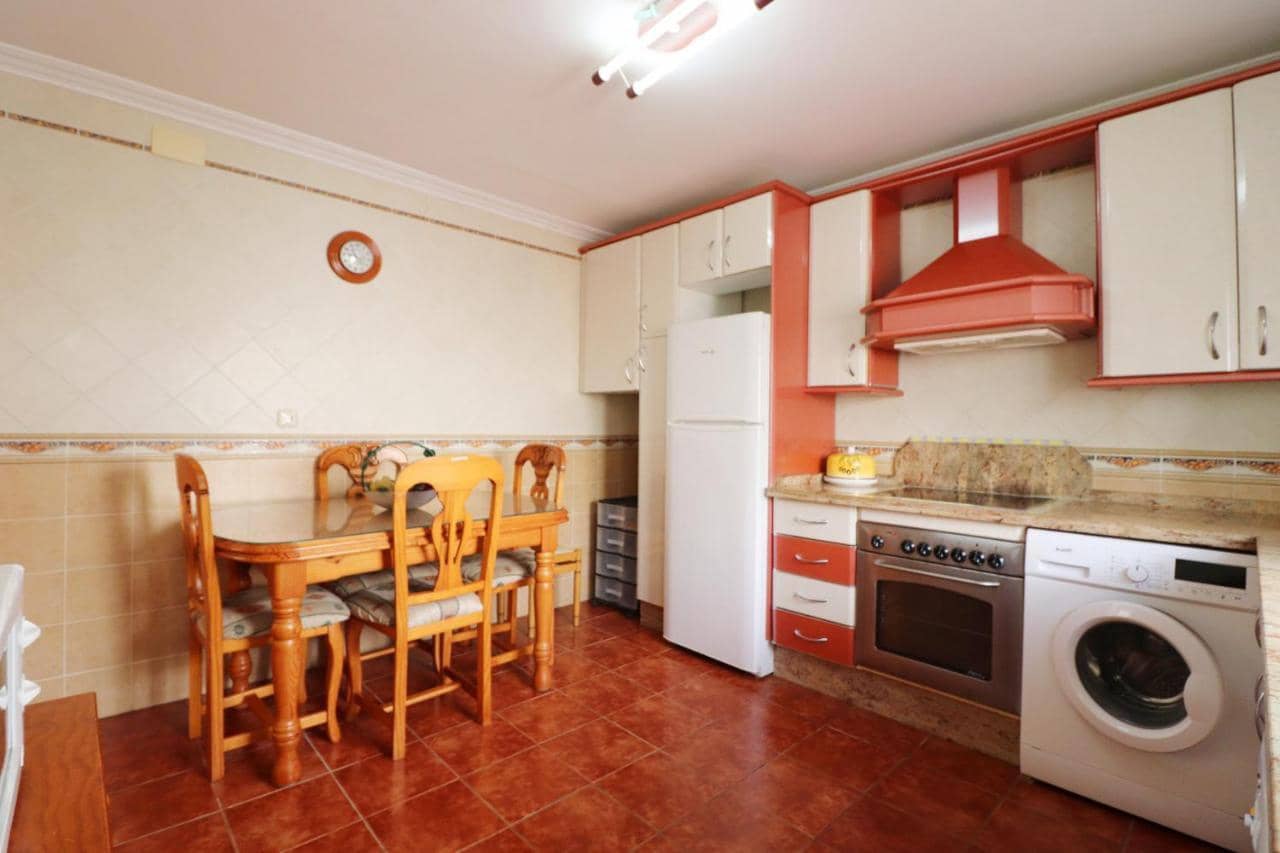 3 Zimmer Villa zu verkaufen in Nerja mit Pool Garage - 399.000 € (Ref: 9824091)