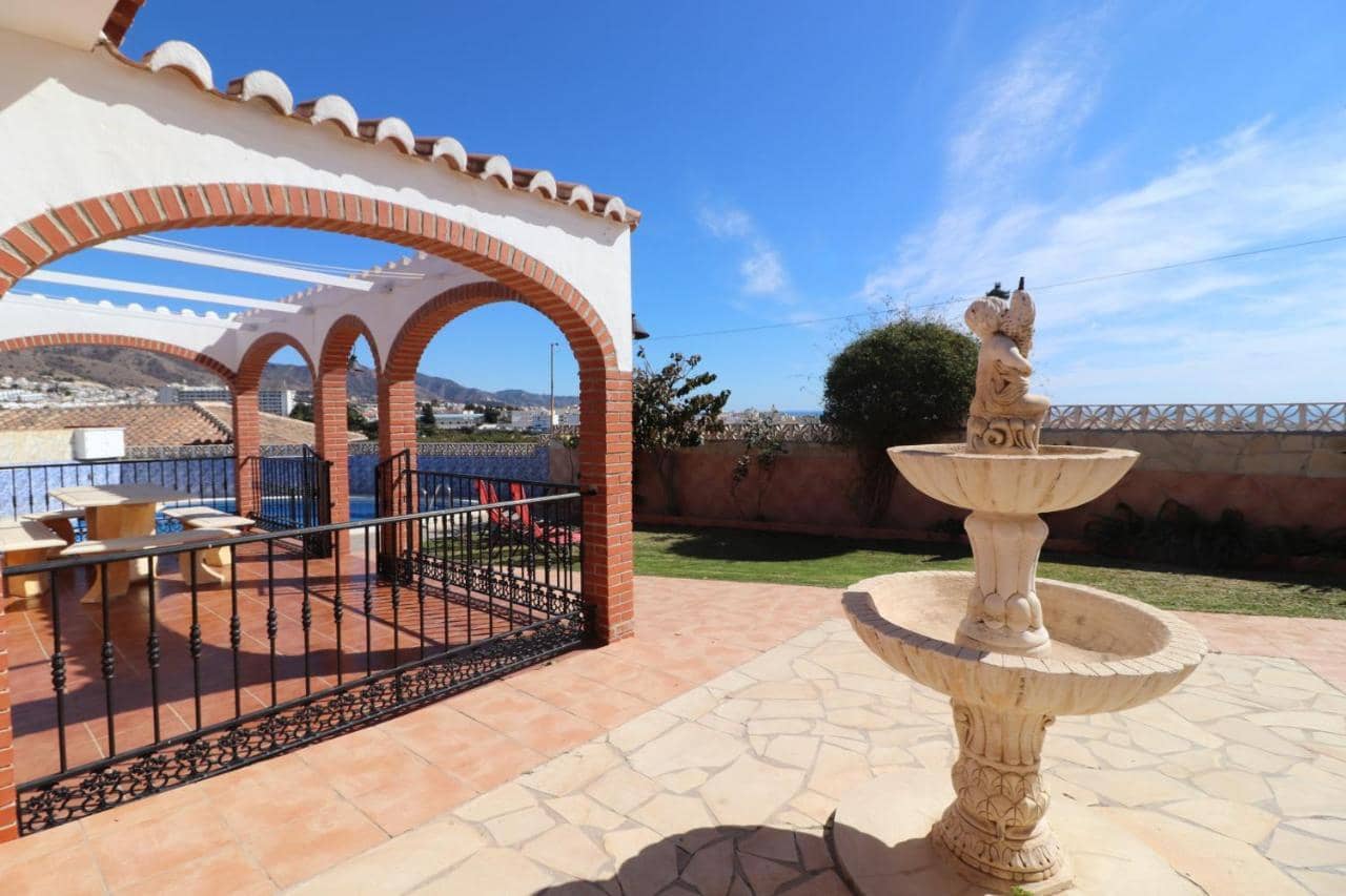 3 Zimmer Villa zu verkaufen in Nerja mit Pool Garage - 399.000 € (Ref: 9824091)
