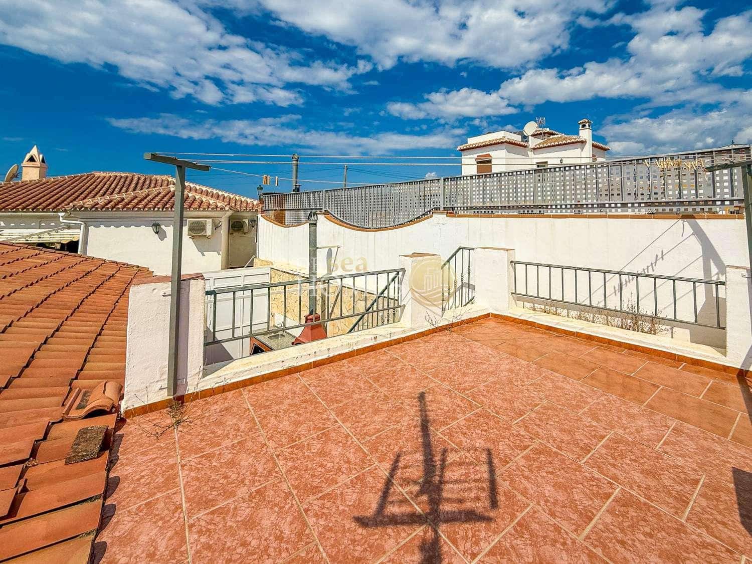 3 Zimmer Villa zu verkaufen in Nerja mit Pool Garage - 399.000 € (Ref: 9824091)