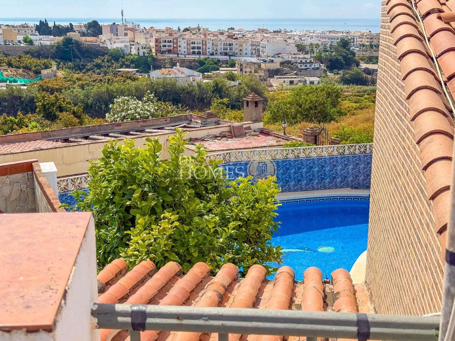 3 Zimmer Villa zu verkaufen in Nerja mit Pool Garage - 399.000 € (Ref: 9824091)