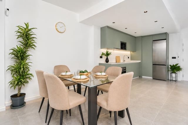 2 Zimmer Apartment zu verkaufen in Urbanización Santa Rosa, Torrox mit Pool - 331.000 € (Ref: 9828046)