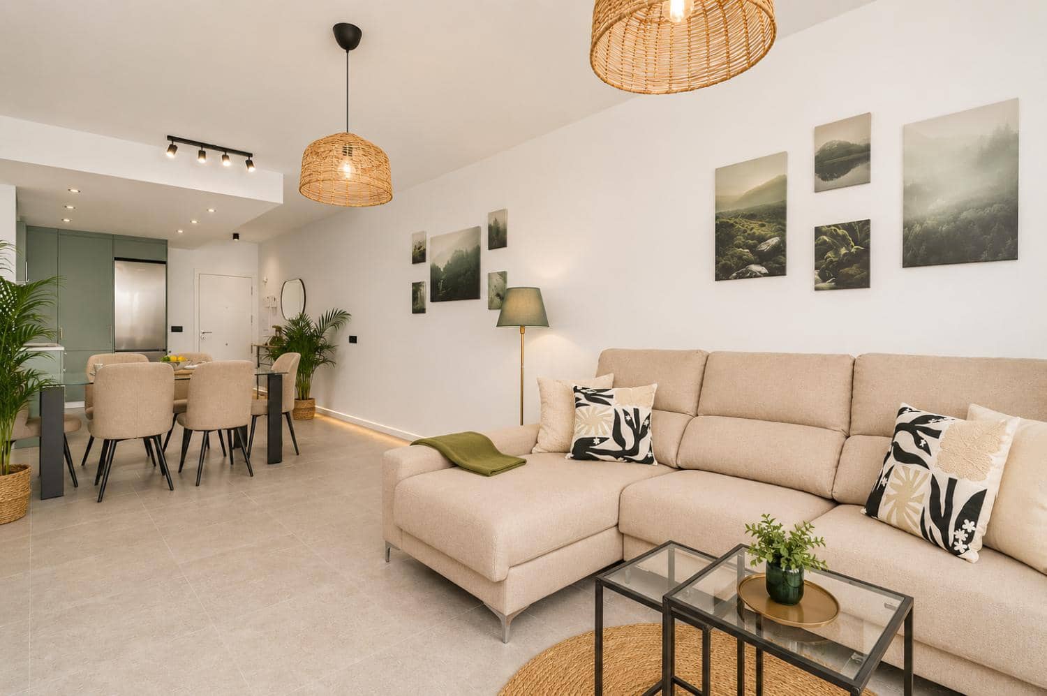 2 Zimmer Apartment zu verkaufen in Torrox-Costa mit Pool - 331.000 € (Ref: 9828046)