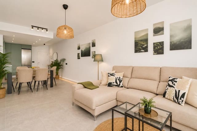 2 Zimmer Apartment zu verkaufen in Urbanización Santa Rosa, Torrox mit Pool - 331.000 € (Ref: 9828046)