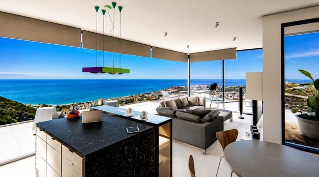 Building Plot for sale in Torrox-Costa, Torrox - € 235,000 (Ref: 9832930)