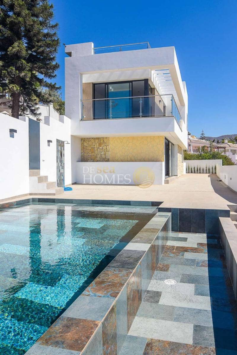 3 soverom Villa til salgs i Torrox Park med svømmebasseng garasje - € 770 000 (Ref: 9848257)