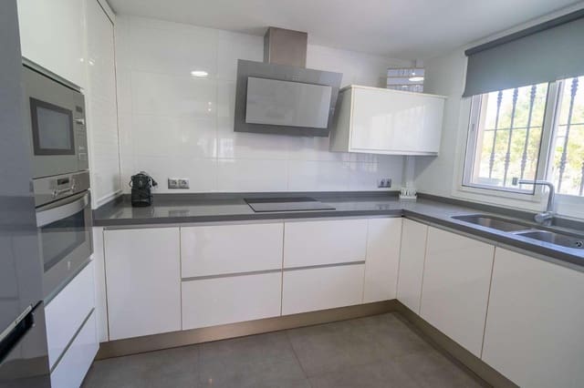 2 sovrum Hus att hyra i Nerja - 1 250 € (Ref: 9900732)