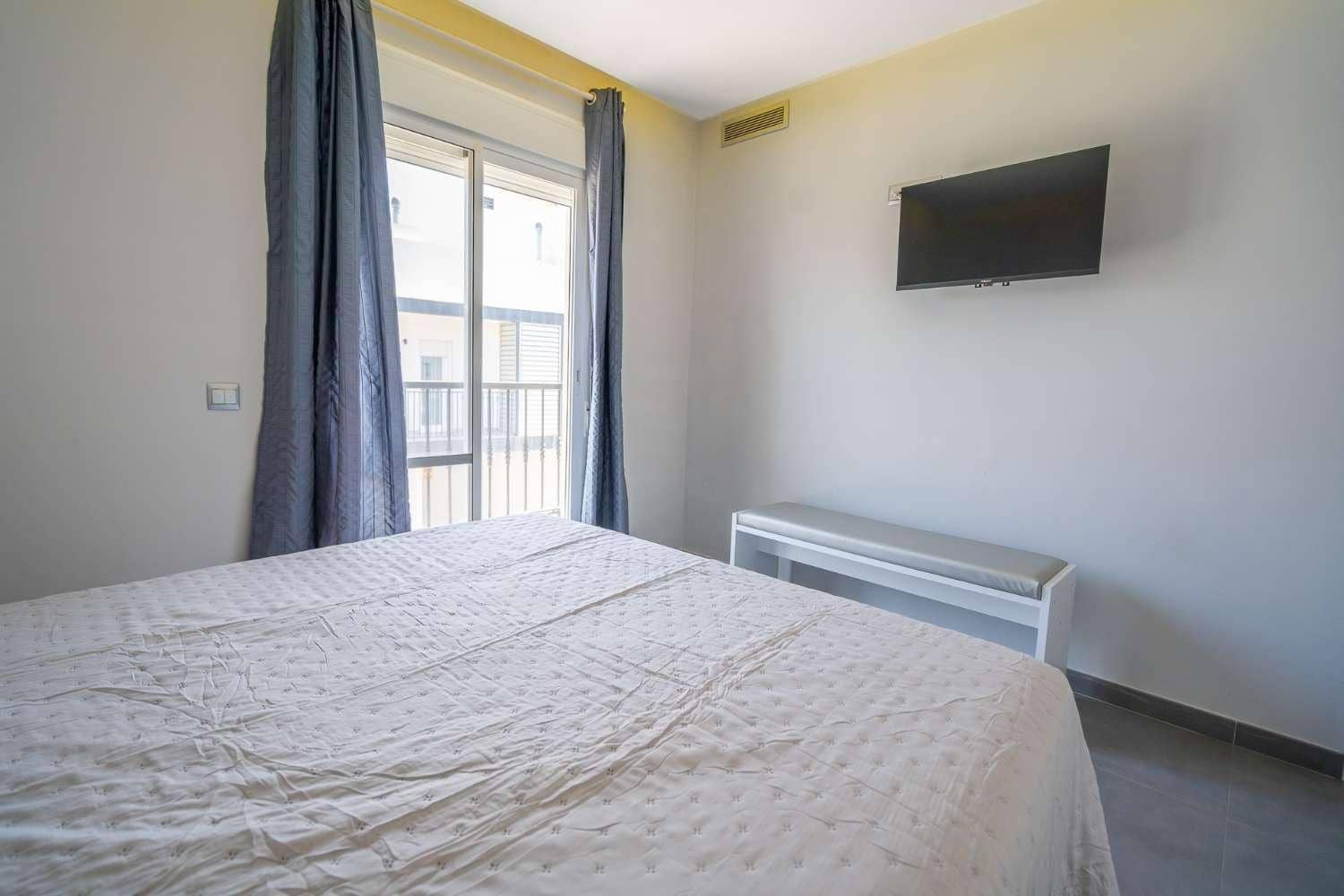 2 bedroom Townhouse for rent in Nerja - € 1,250 (Ref: 9900732)