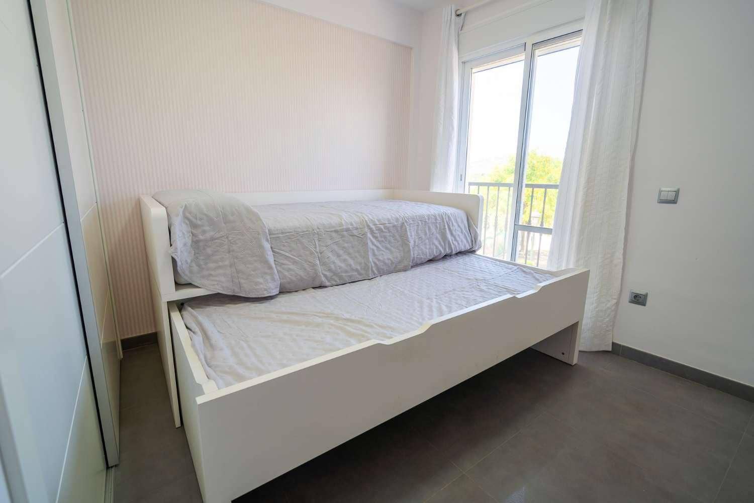 2 bedroom Townhouse for rent in Nerja - € 1,250 (Ref: 9900732)