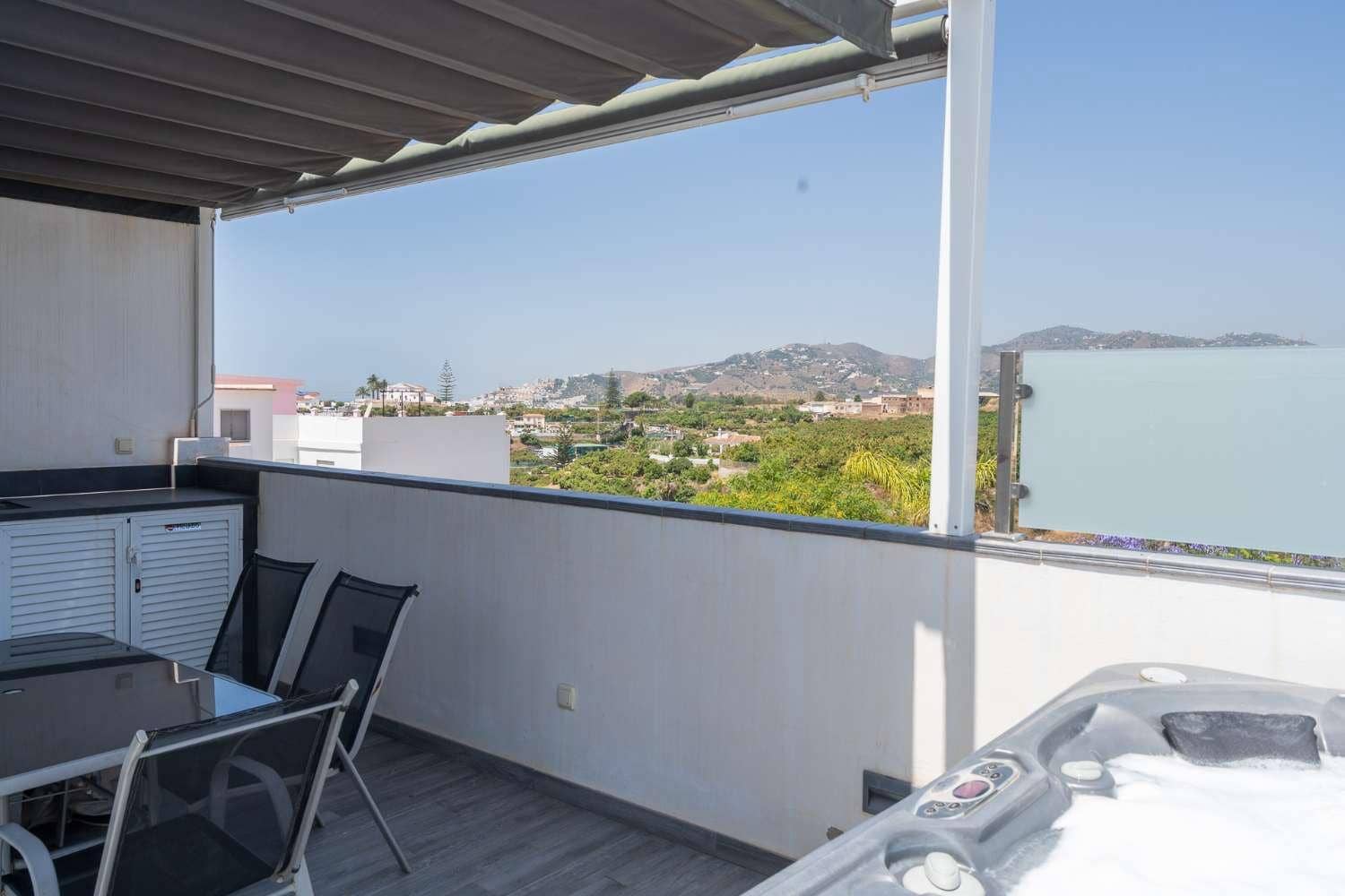 2 bedroom Townhouse for rent in Nerja - € 1,250 (Ref: 9900732)