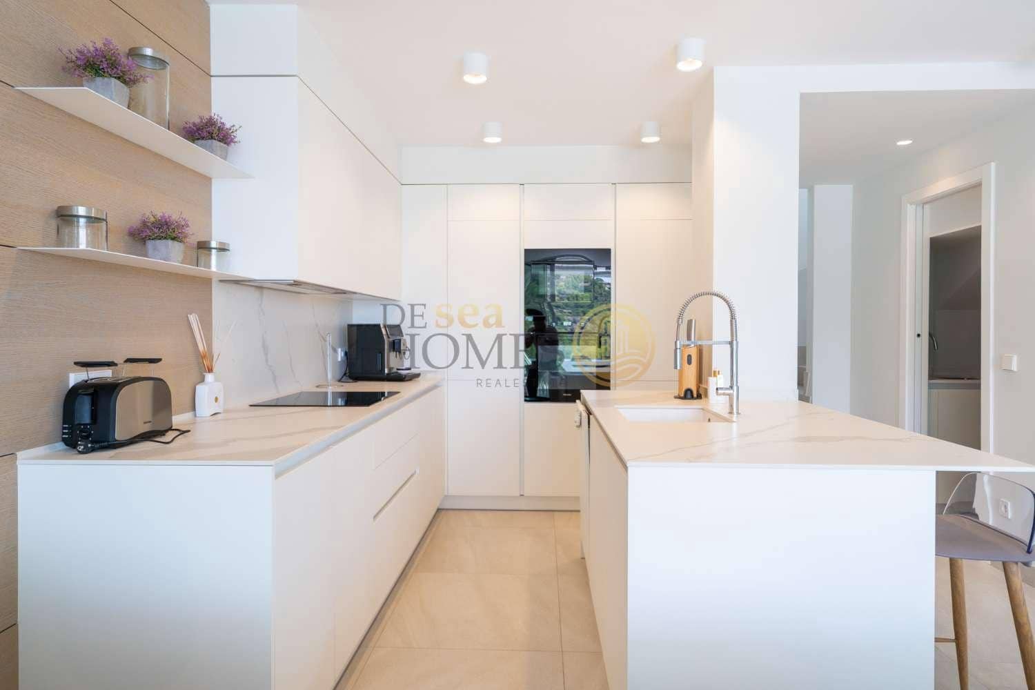 3 bedroom Villa for sale in La Herradura with pool - € 685,000 (Ref: 9939285)