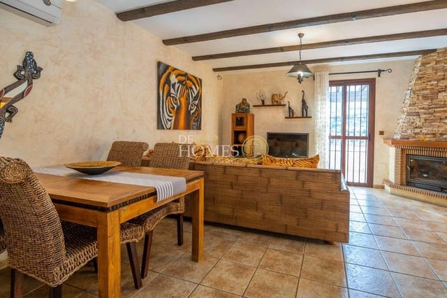 3 soveværelse Villa til leje i Frigiliana med swimmingpool garage - € 1.800 (Ref: 9961675)
