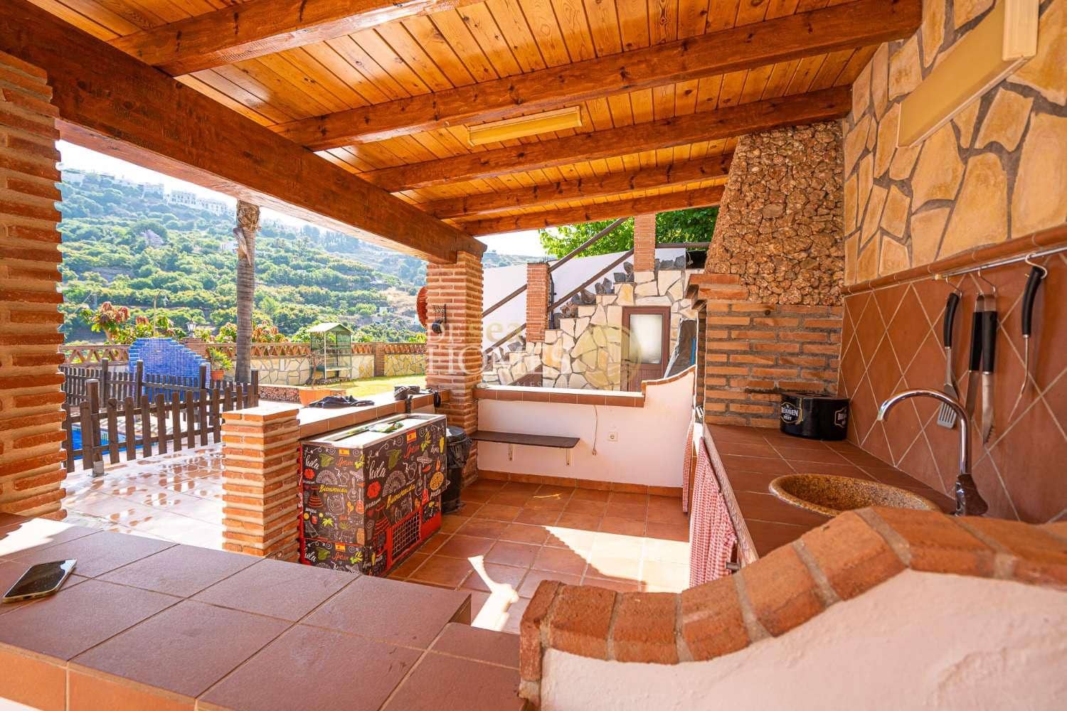 3 Zimmer Villa zu vermieten in Frigiliana mit Pool Garage - 1.800 € (Ref: 9961675)