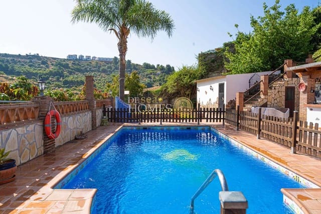 3 soveværelse Villa til leje i Frigiliana med swimmingpool garage - € 1.800 (Ref: 9961675)