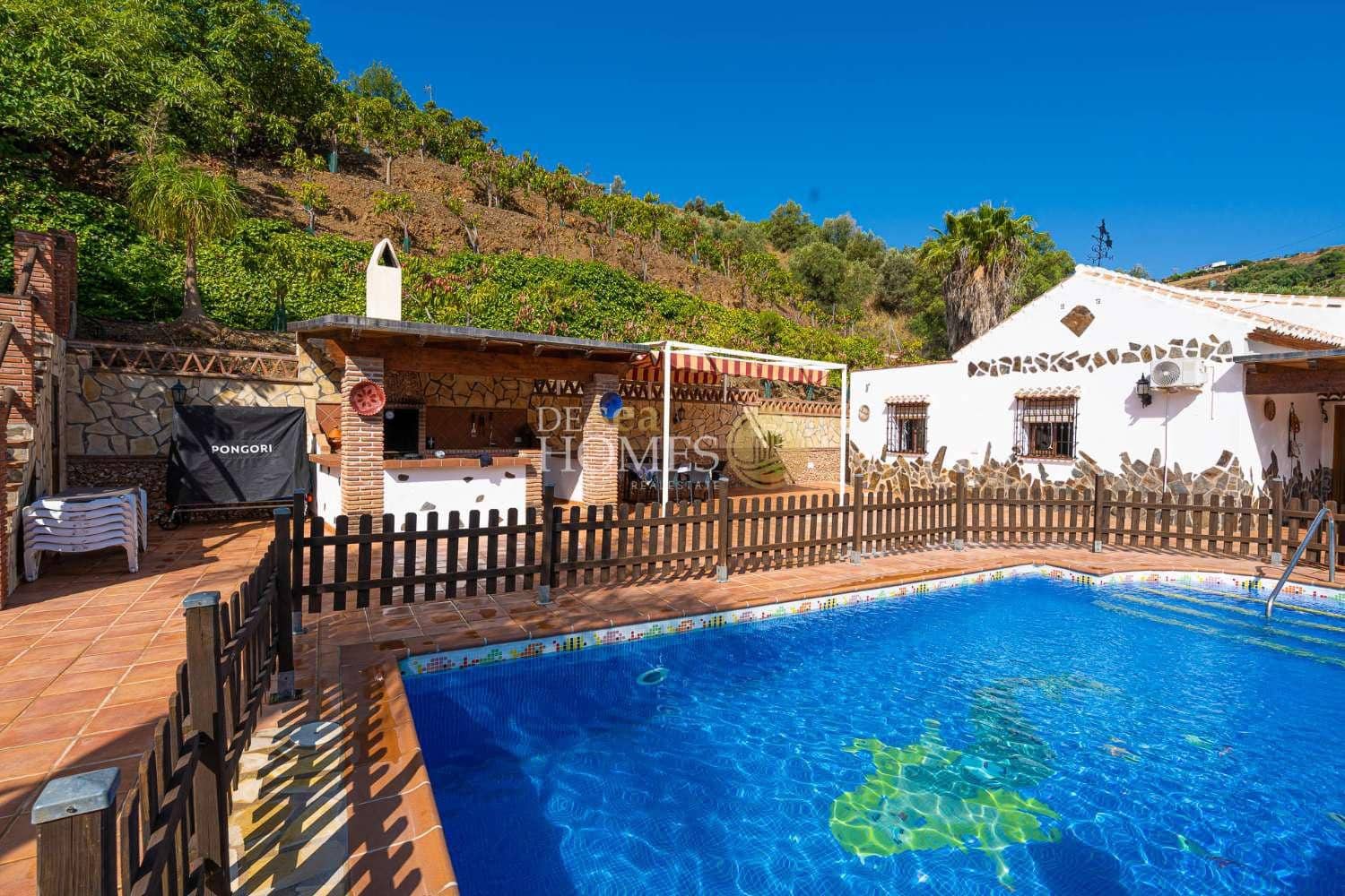 3 Zimmer Villa zu vermieten in Frigiliana mit Pool Garage - 1.800 € (Ref: 9961675)
