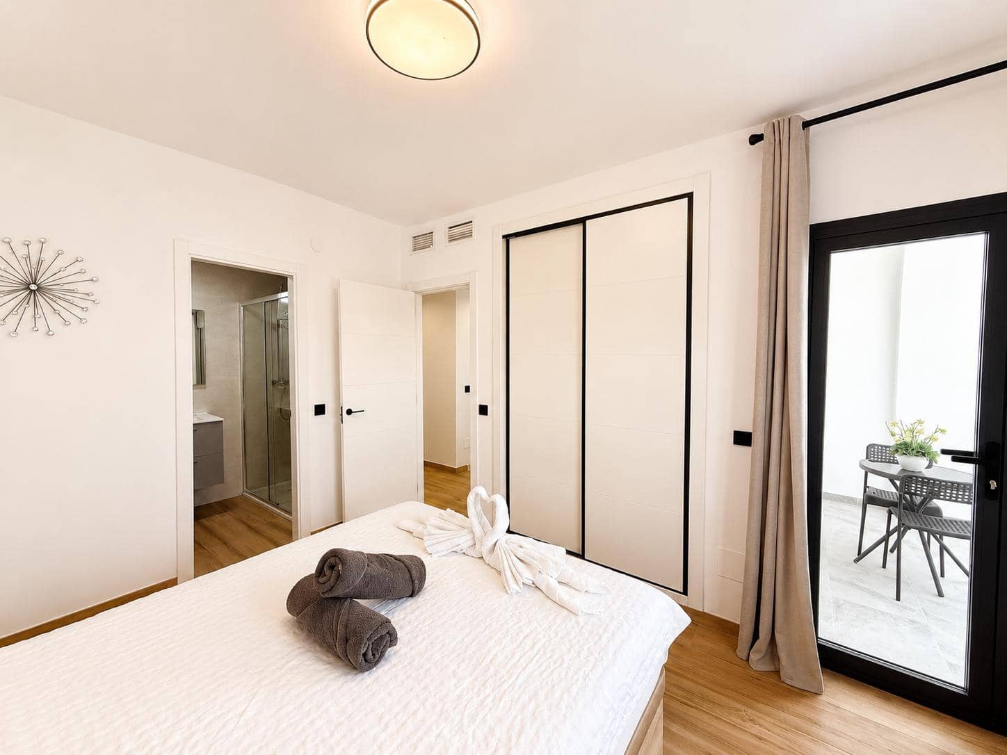 3 slaapkamer Rijtjeshuis te huur in Nerja met zwembad - € 2.100 (Ref: 9972267)