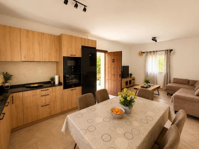 2 sovrum Villa att hyra i Nerja med pool garage - 1 800 € (Ref: 9973851)