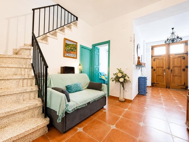 3 soveværelse Byhus til leje i Frigiliana - € 1.350 (Ref: 9973853)