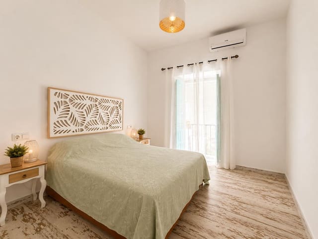 3 soveværelse Byhus til leje i Frigiliana - € 1.350 (Ref: 9973853)