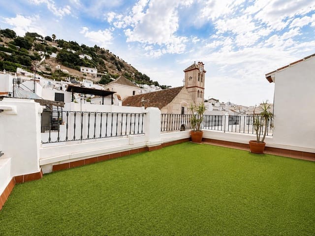 3 soveværelse Byhus til leje i Frigiliana - € 1.350 (Ref: 9973853)