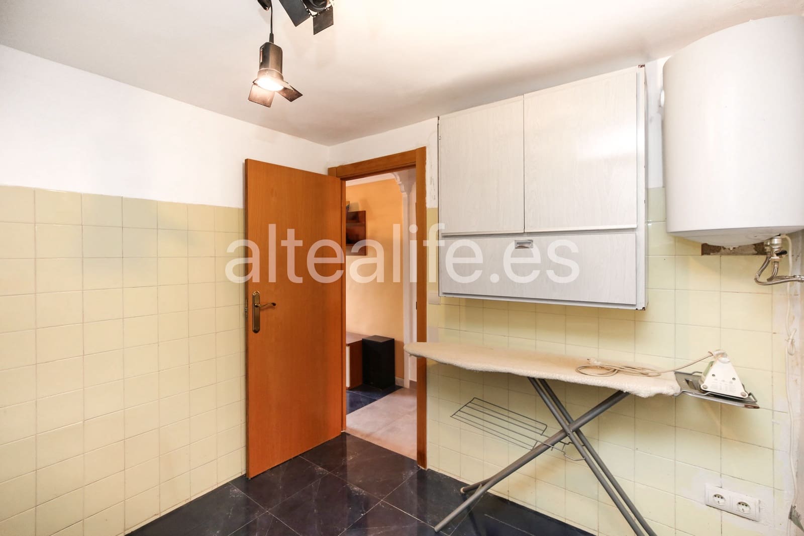 3 soveværelse Villa til salg i La Nucia med garage - € 425.000 (Ref: 10004319)