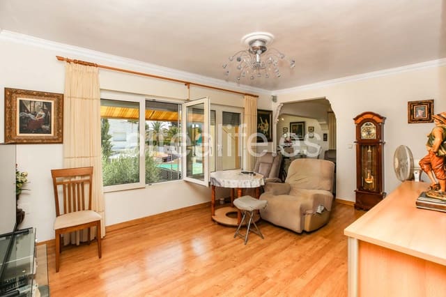 3 soveværelse Villa til salg i Barranco Hondo, La Nucia med garage - € 425.000 (Ref: 10004319)