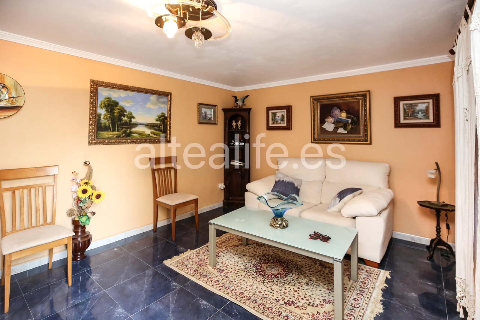 3 soveværelse Villa til salg i La Nucia med garage - € 425.000 (Ref: 10004319)