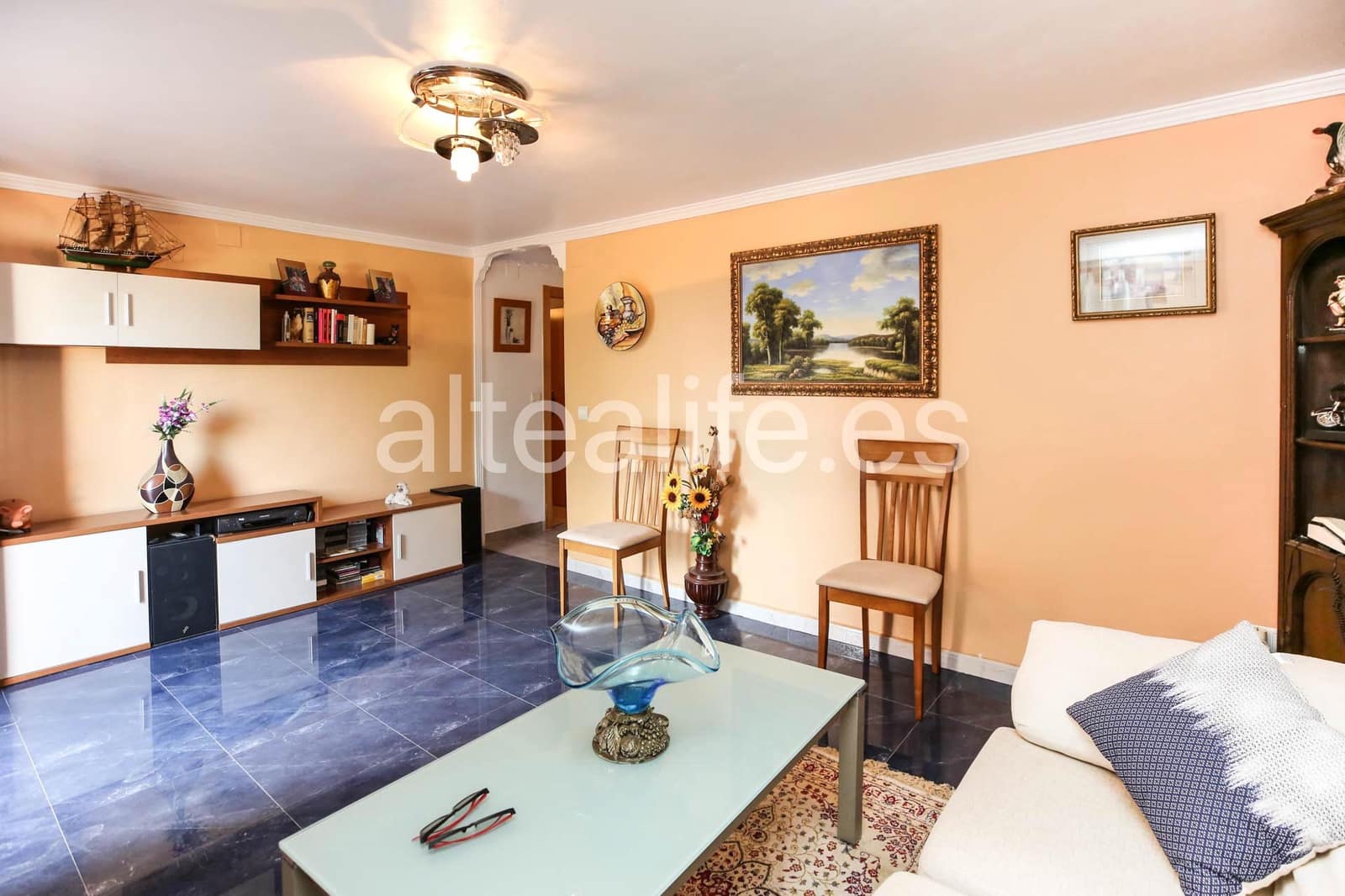 3 soveværelse Villa til salg i La Nucia med garage - € 425.000 (Ref: 10004319)