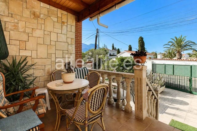 3 soveværelse Villa til salg i Barranco Hondo, La Nucia med garage - € 425.000 (Ref: 10004319)