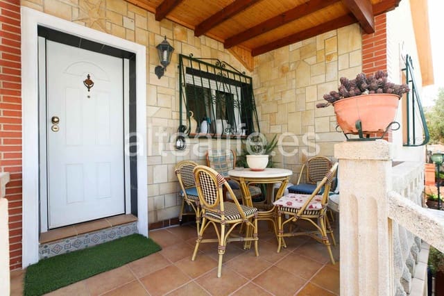 3 soveværelse Villa til salg i Barranco Hondo, La Nucia med garage - € 425.000 (Ref: 10004319)