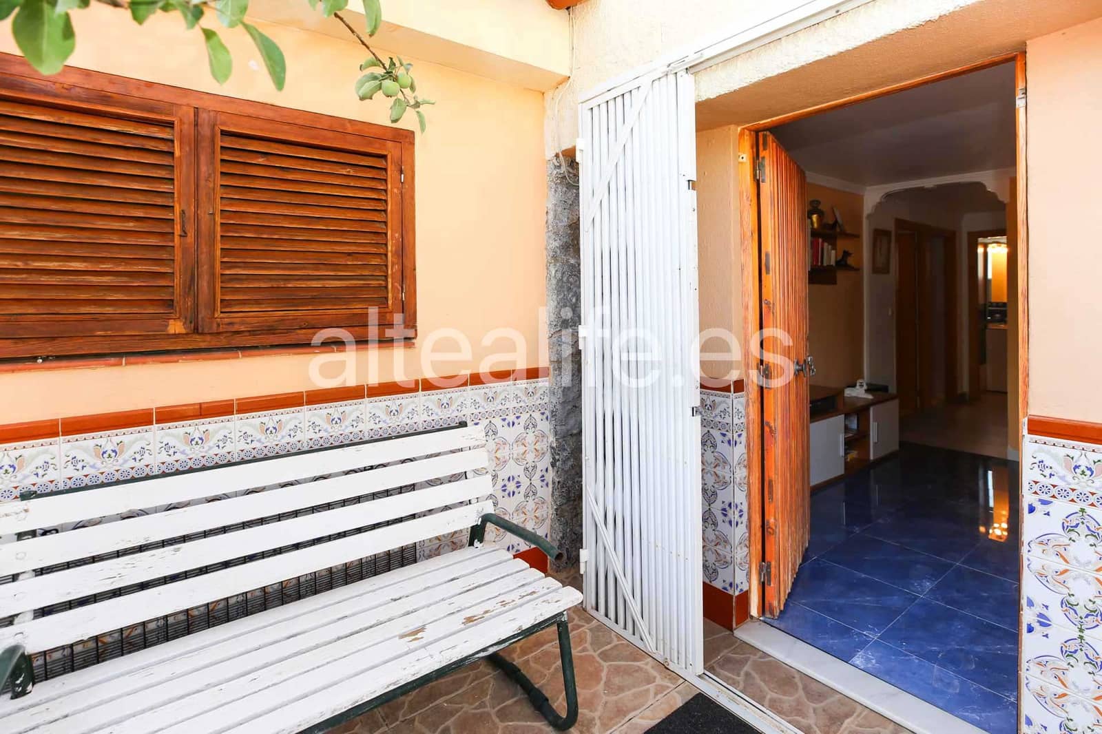 3 soveværelse Villa til salg i La Nucia med garage - € 425.000 (Ref: 10004319)