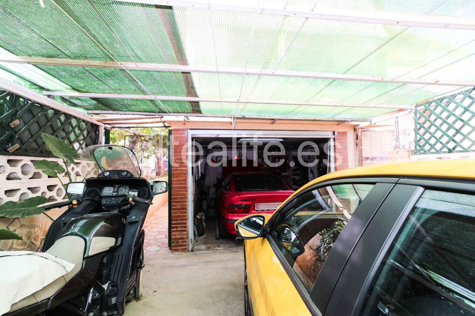 3 soveværelse Villa til salg i La Nucia med garage - € 425.000 (Ref: 10004319)