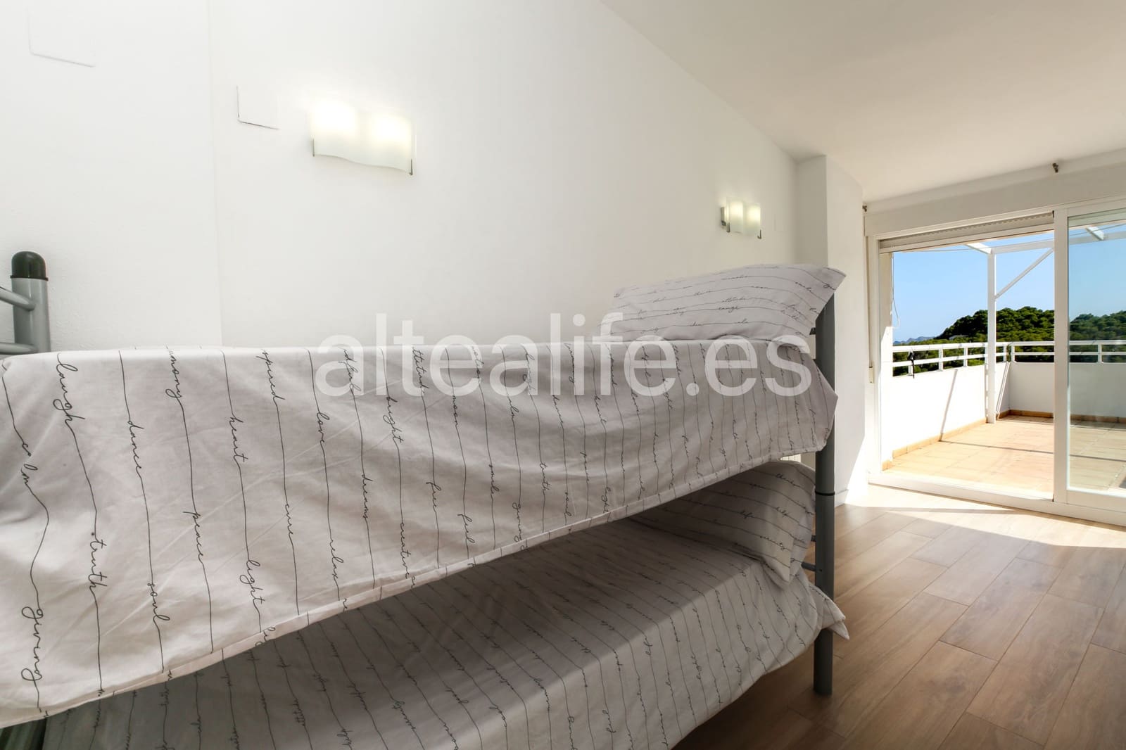 2 slaapkamer Appartement te huur in Altea met zwembad garage - € 1.300 (Ref: 10024881)