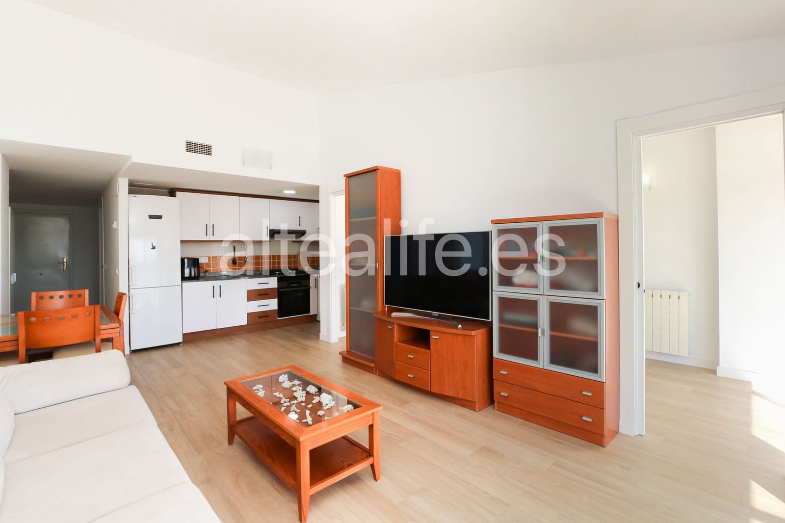 2 slaapkamer Appartement te huur in Altea met zwembad garage - € 1.300 (Ref: 10024881)
