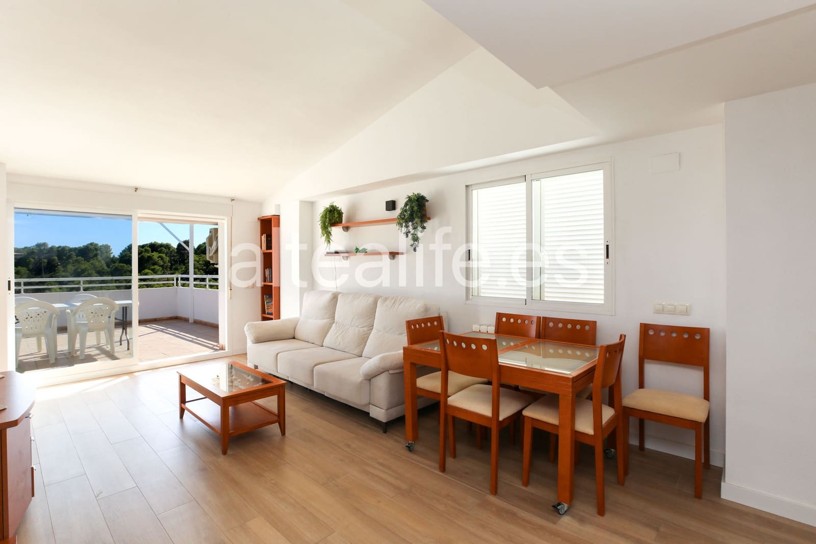 2 slaapkamer Appartement te huur in Altea met zwembad garage - € 1.300 (Ref: 10024881)