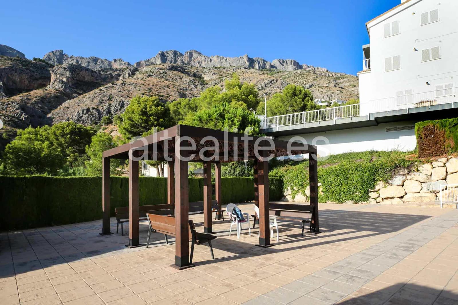 2 slaapkamer Appartement te huur in Altea met zwembad garage - € 1.300 (Ref: 10024881)