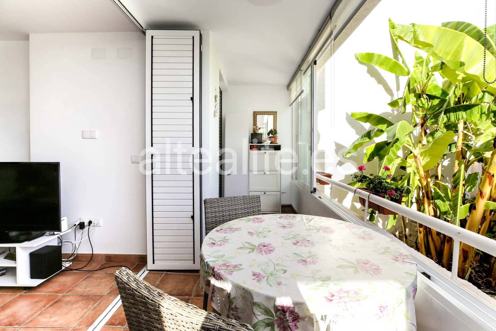 1 bedroom Apartment for rent in Altea with pool garage - € 1,200 (Ref: 10032457)