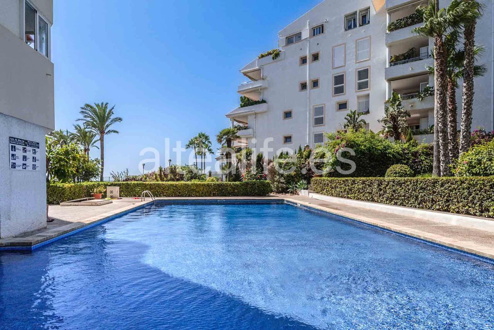 1 bedroom Apartment for rent in Altea with pool garage - € 1,200 (Ref: 10032457)