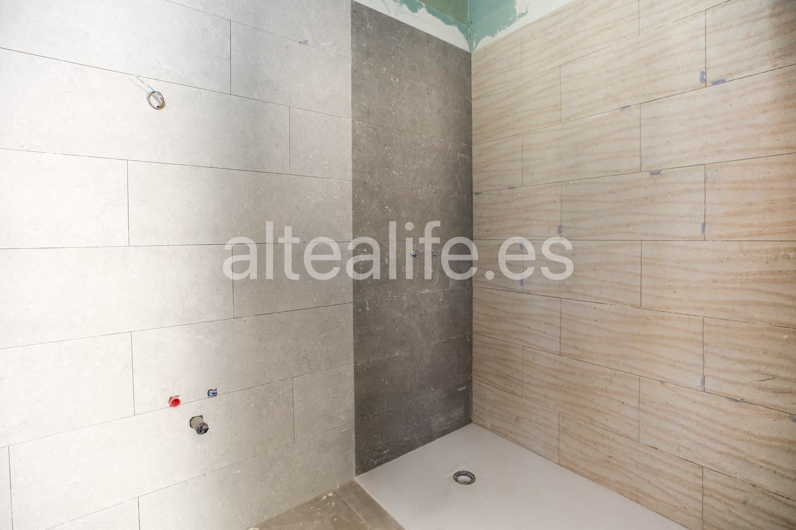 35 soverom Villa til salgs i La Nucia med svømmebasseng garasje - € 780 000 (Ref: 10093915)