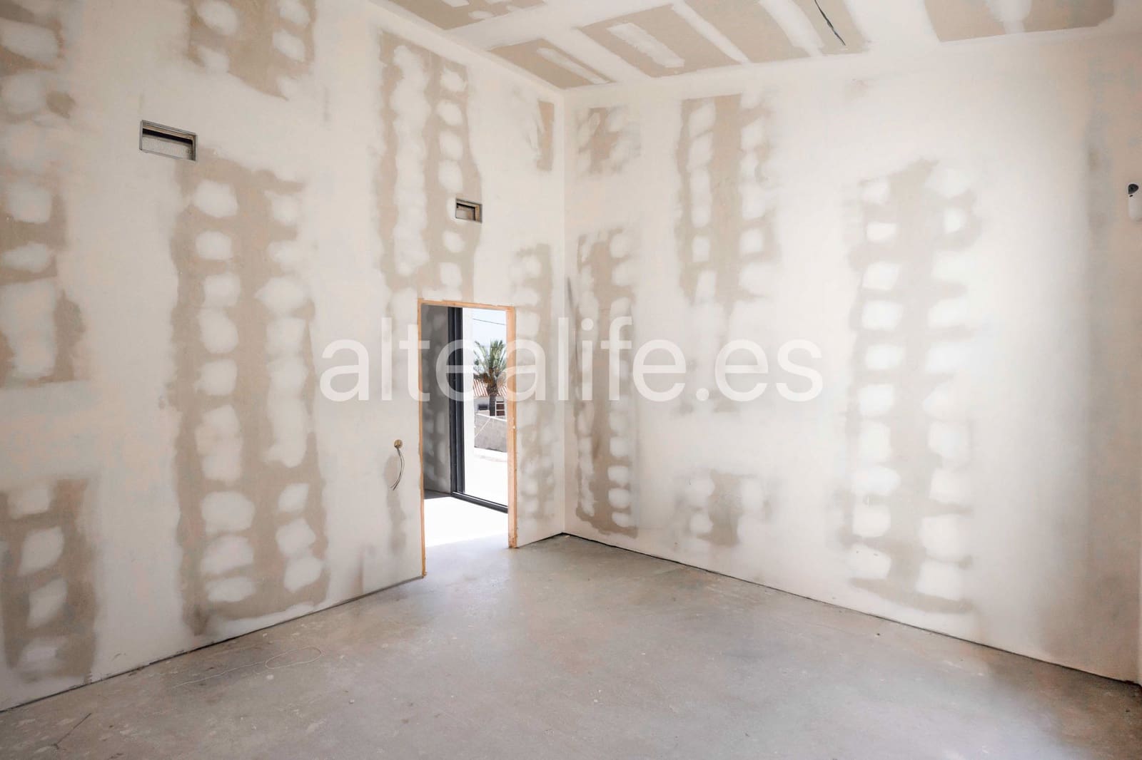 4 soverom Villa til salgs i La Nucia med svømmebasseng garasje - € 750 000 (Ref: 10093927)