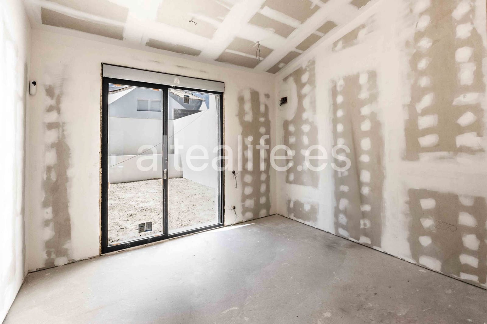 4 soverom Villa til salgs i La Nucia med svømmebasseng garasje - € 750 000 (Ref: 10093927)
