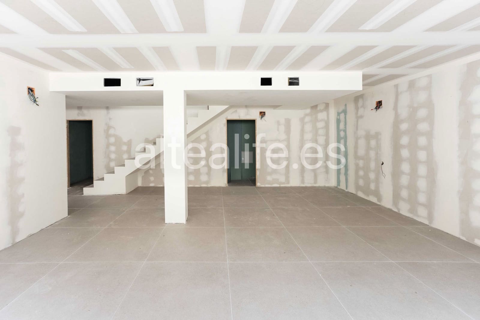 4 soverom Villa til salgs i La Nucia med svømmebasseng garasje - € 750 000 (Ref: 10093927)