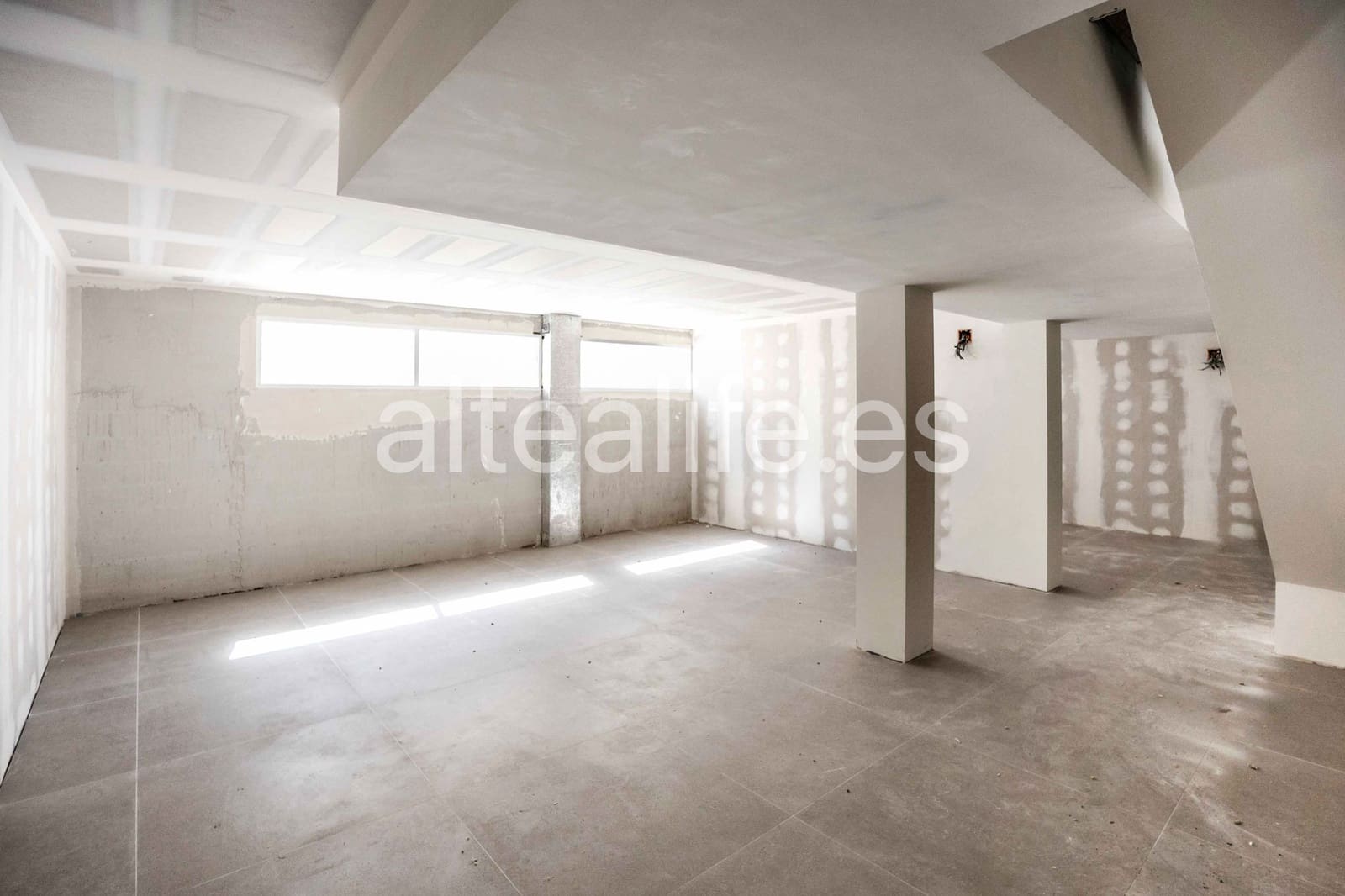 4 soverom Villa til salgs i La Nucia med svømmebasseng garasje - € 750 000 (Ref: 10093927)
