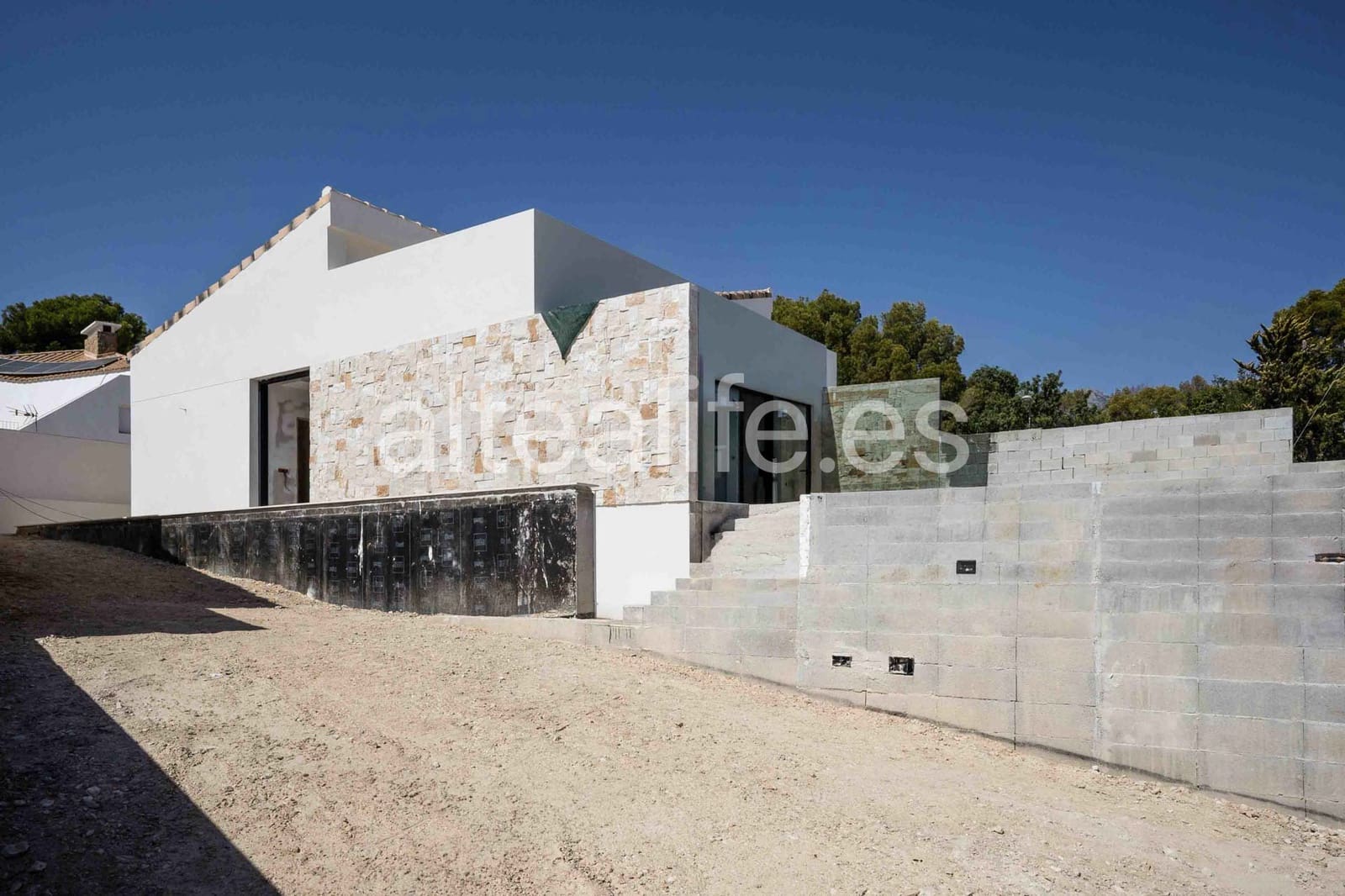 4 soverom Villa til salgs i La Nucia med svømmebasseng garasje - € 750 000 (Ref: 10093927)