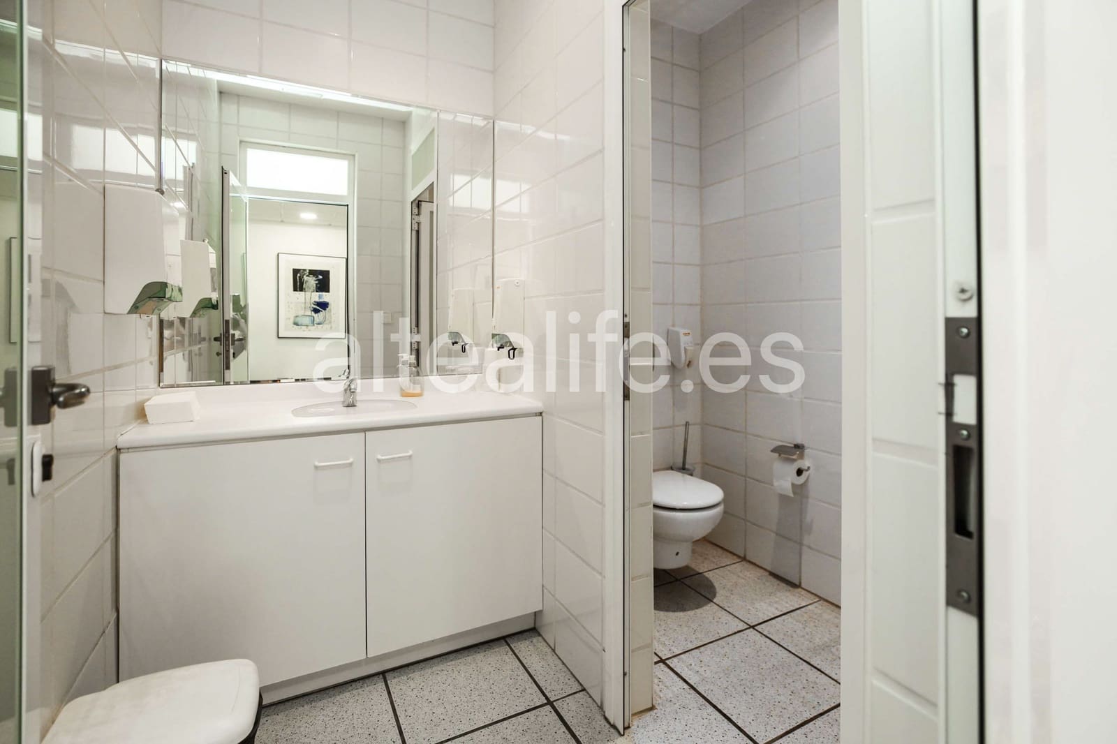 8 bedroom Commercial for sale in Altea - € 970,000 (Ref: 10100737)
