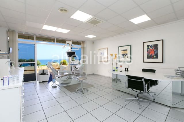 8 quarto Comercial para venda em Altea - 970 000 € (Ref: 10100737)